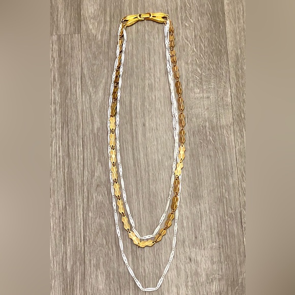 3/22 Vintage Tortolani Gold & White Layered Necklace - Picture 1 of 8